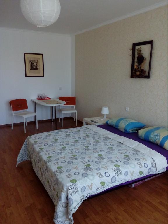 Apartment On Akademika Sakharova Ivano-Frankivsk Eksteriør billede
